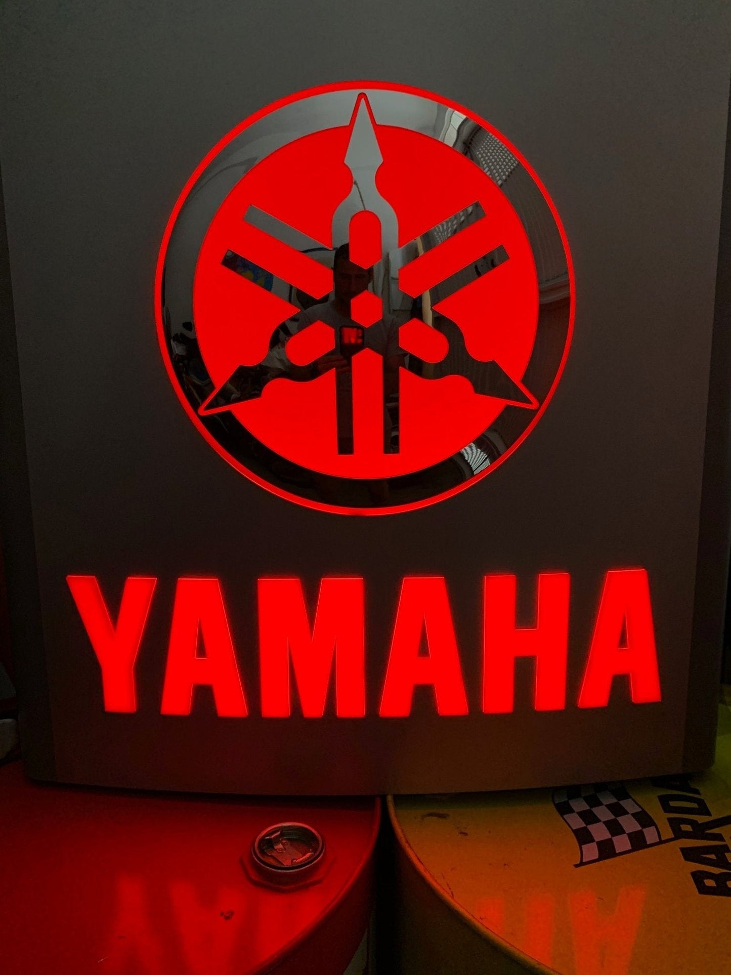 2005 YAMAHA official dealer illuminated neon sign
