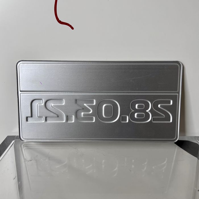2021 Official plate of the Bahrain GP signed by Charles Leclerc and Carlos Sainz Jr