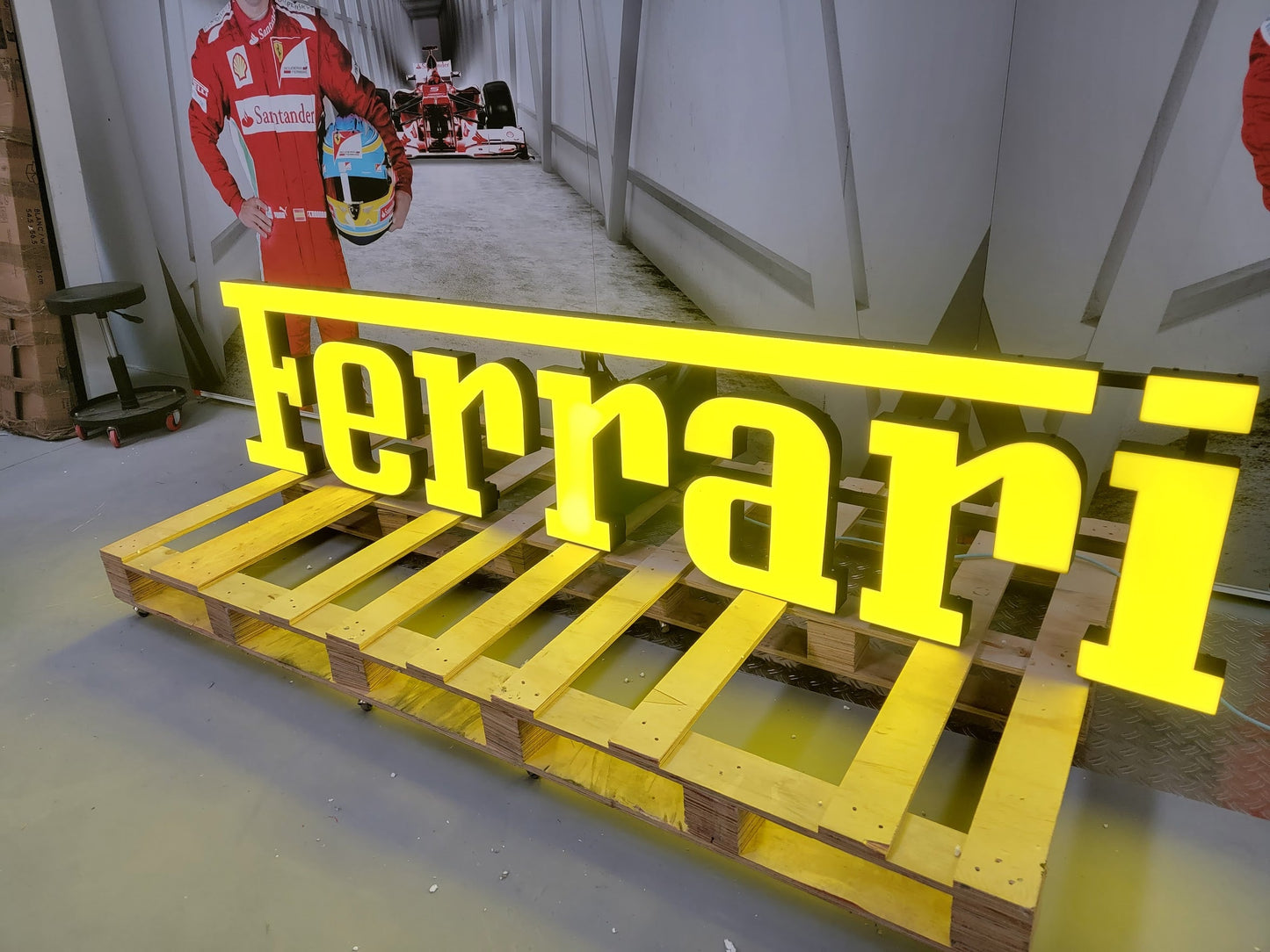 2005 Ferrari official dealer lettering illuminated sign