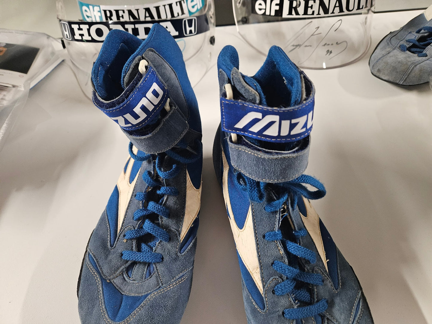 1994 Ayrton Senna matching shoes and gloves signed AIDA GP