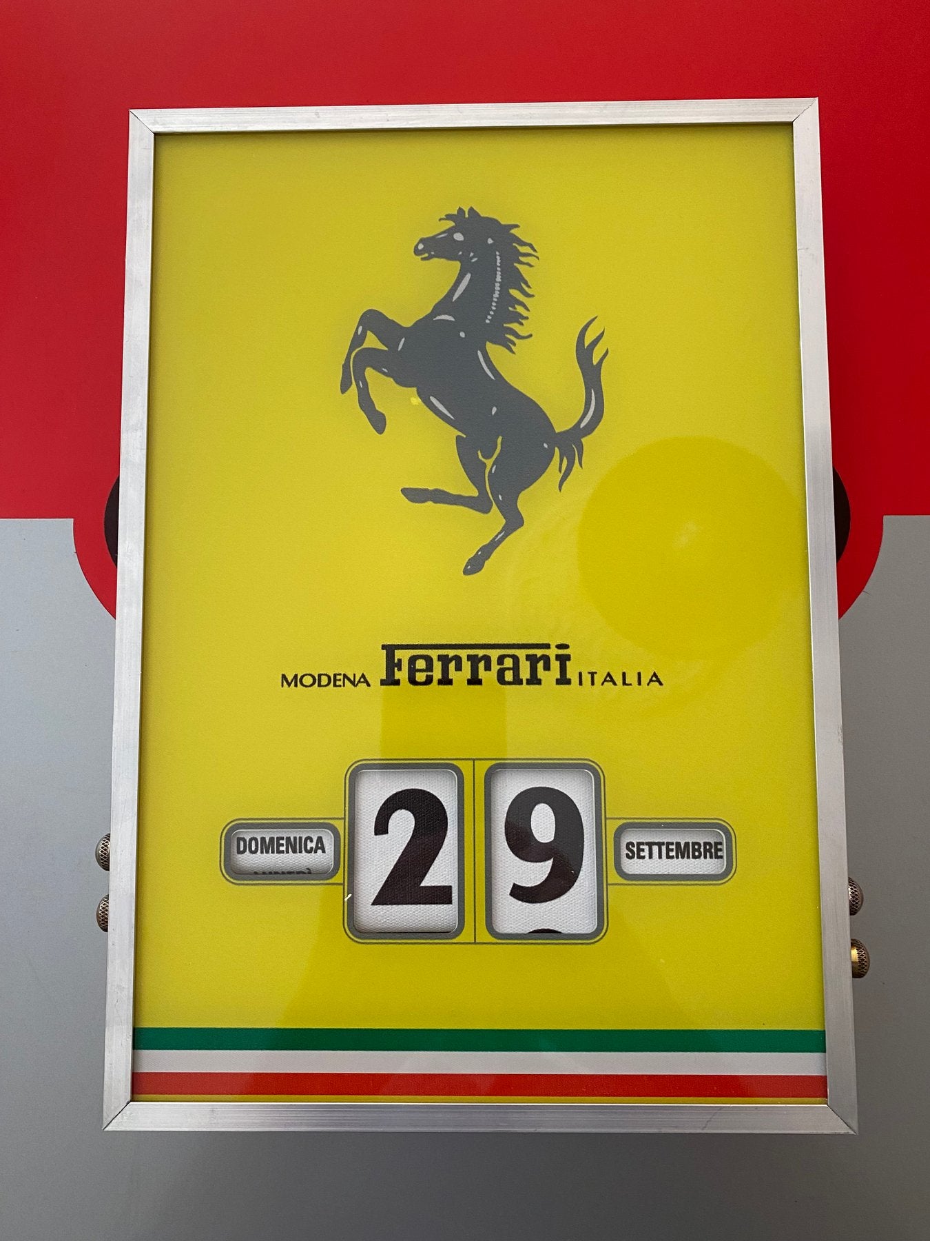 FERRARI Cavallino Perpetual Italian Calendar