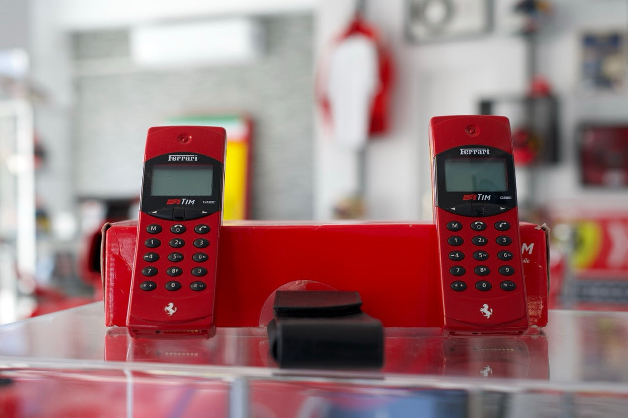 Ferrari F10 GSM hagenuk TIM phones