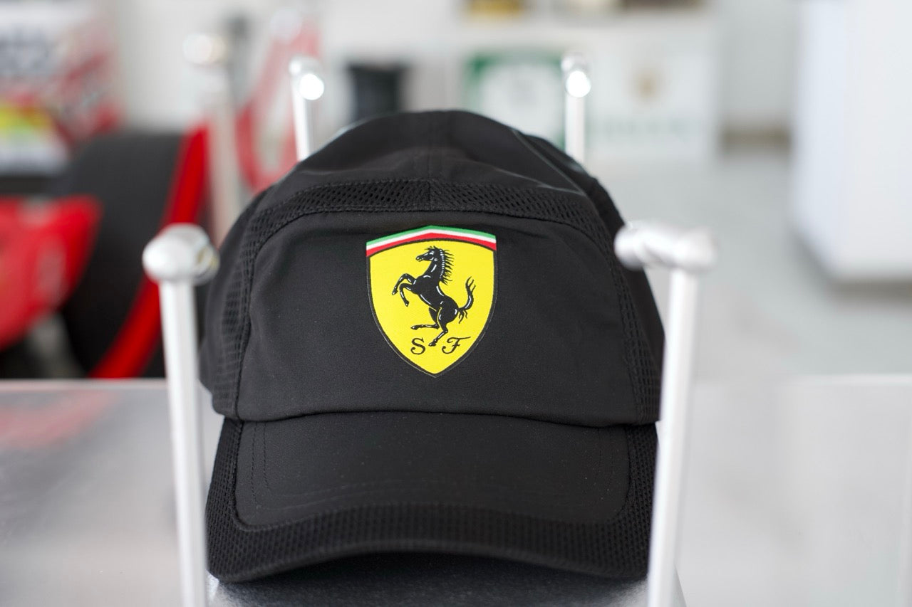 Scuderia Ferrari F1 Running Hat