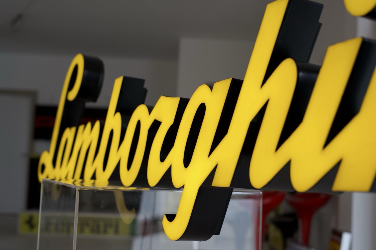 2000s Lamborghini VERY LARGE dealership illuminated sign