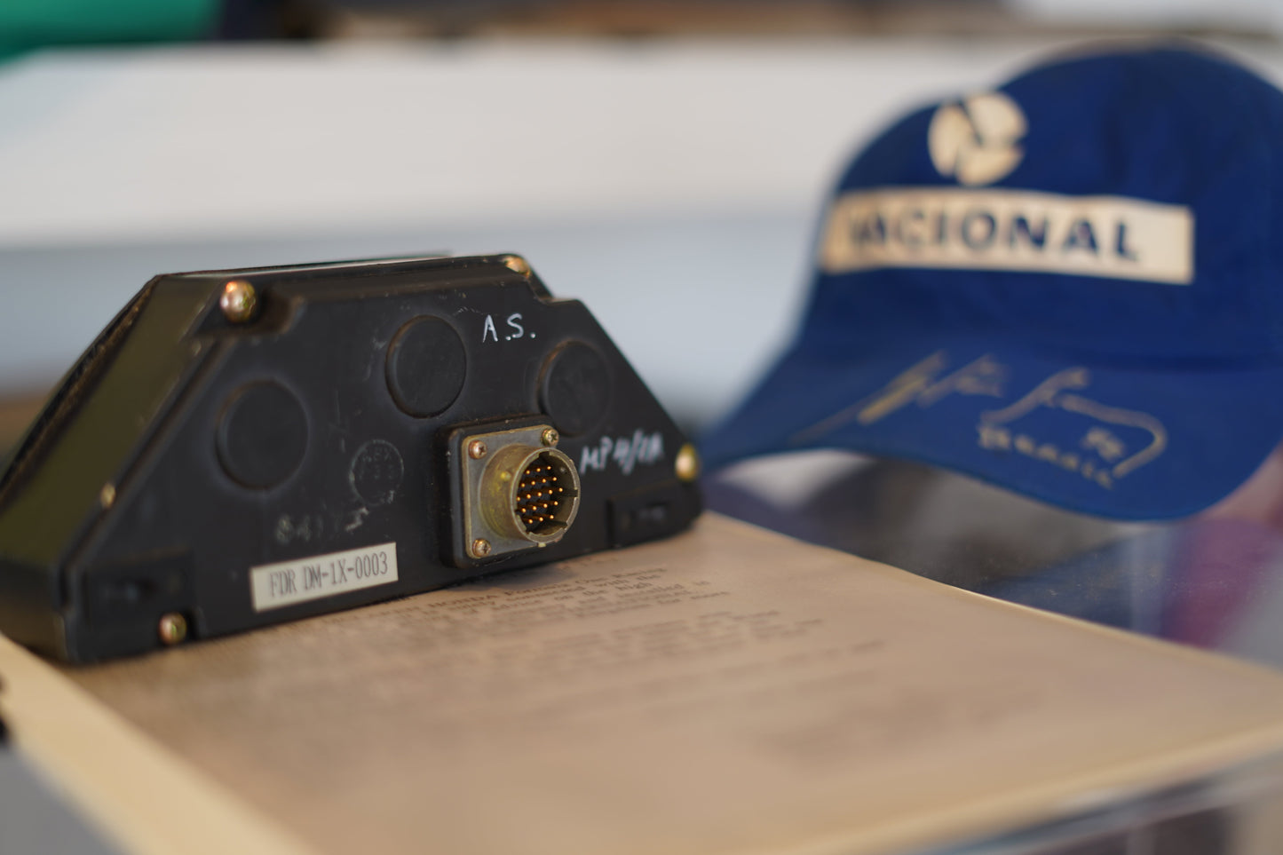 1992 Ayrton Senna McLaren Honda MP4 / 7A rev counter