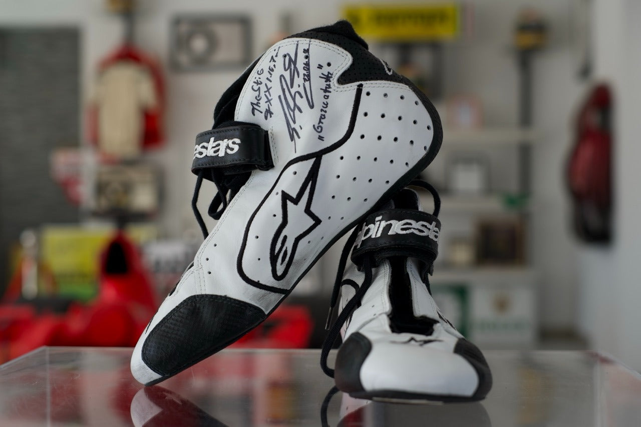 2009 The Stig Michael Schumacher gloves, shoes and helmet set