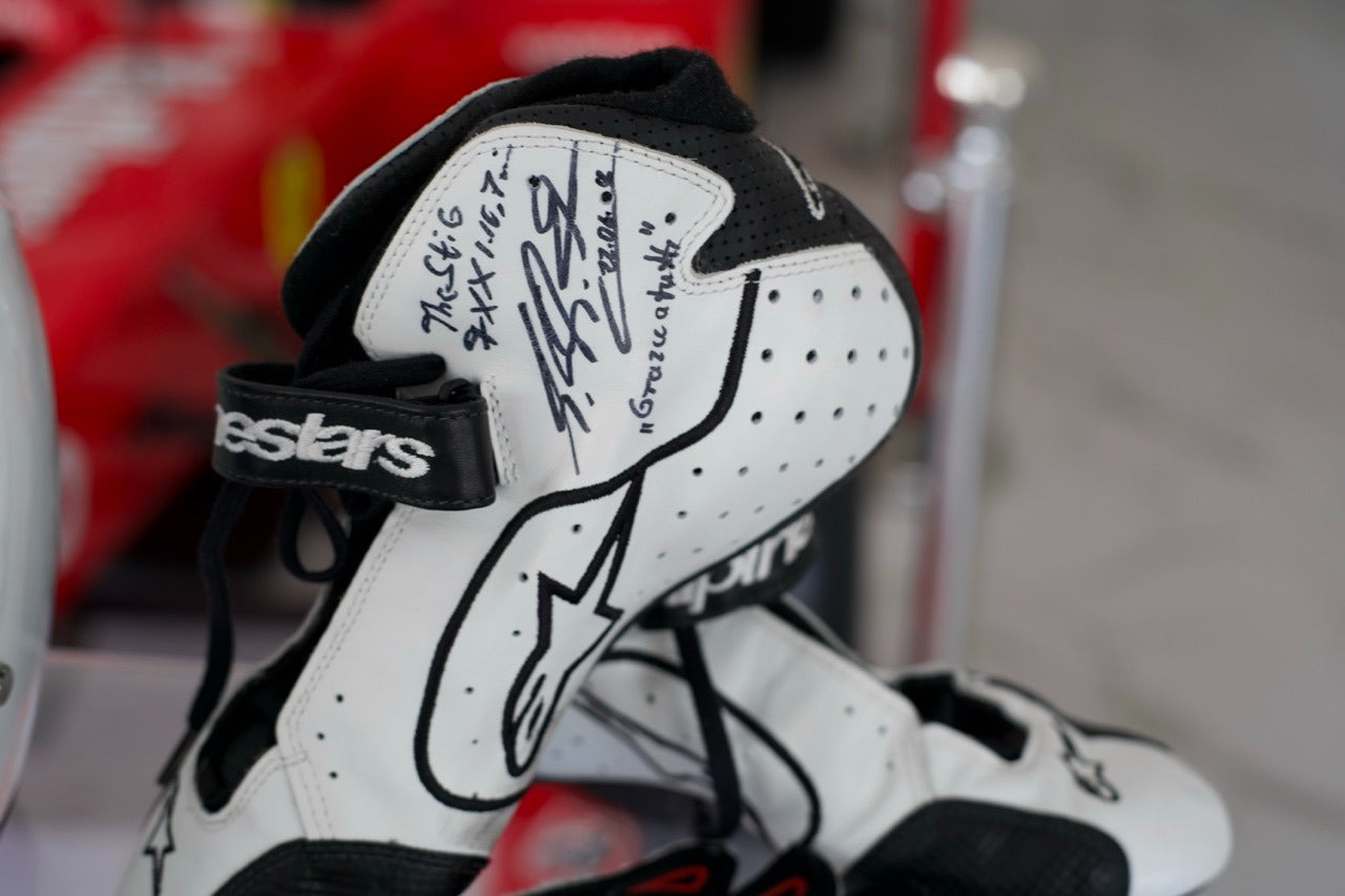 2009 The Stig Michael Schumacher gloves, shoes and helmet set