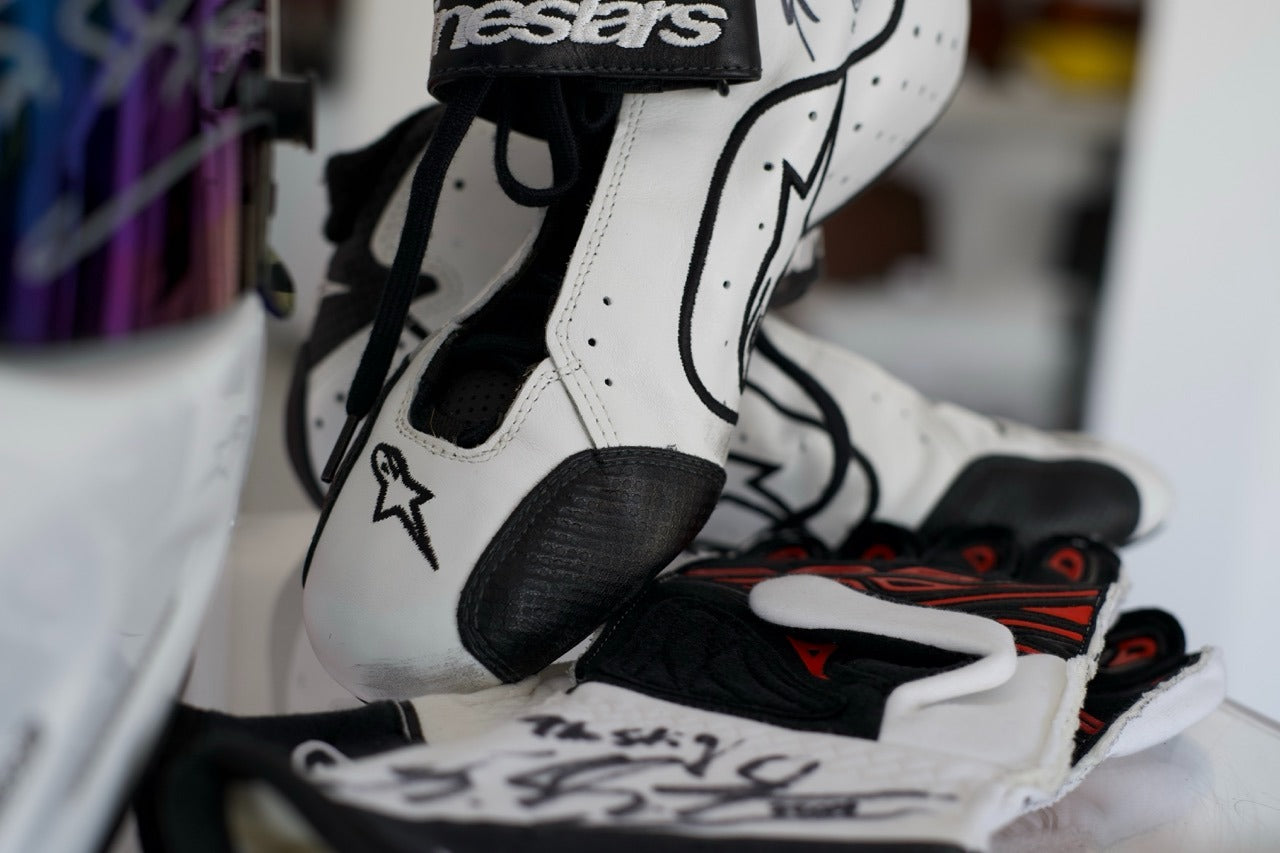 2009 The Stig Michael Schumacher gloves, shoes and helmet set