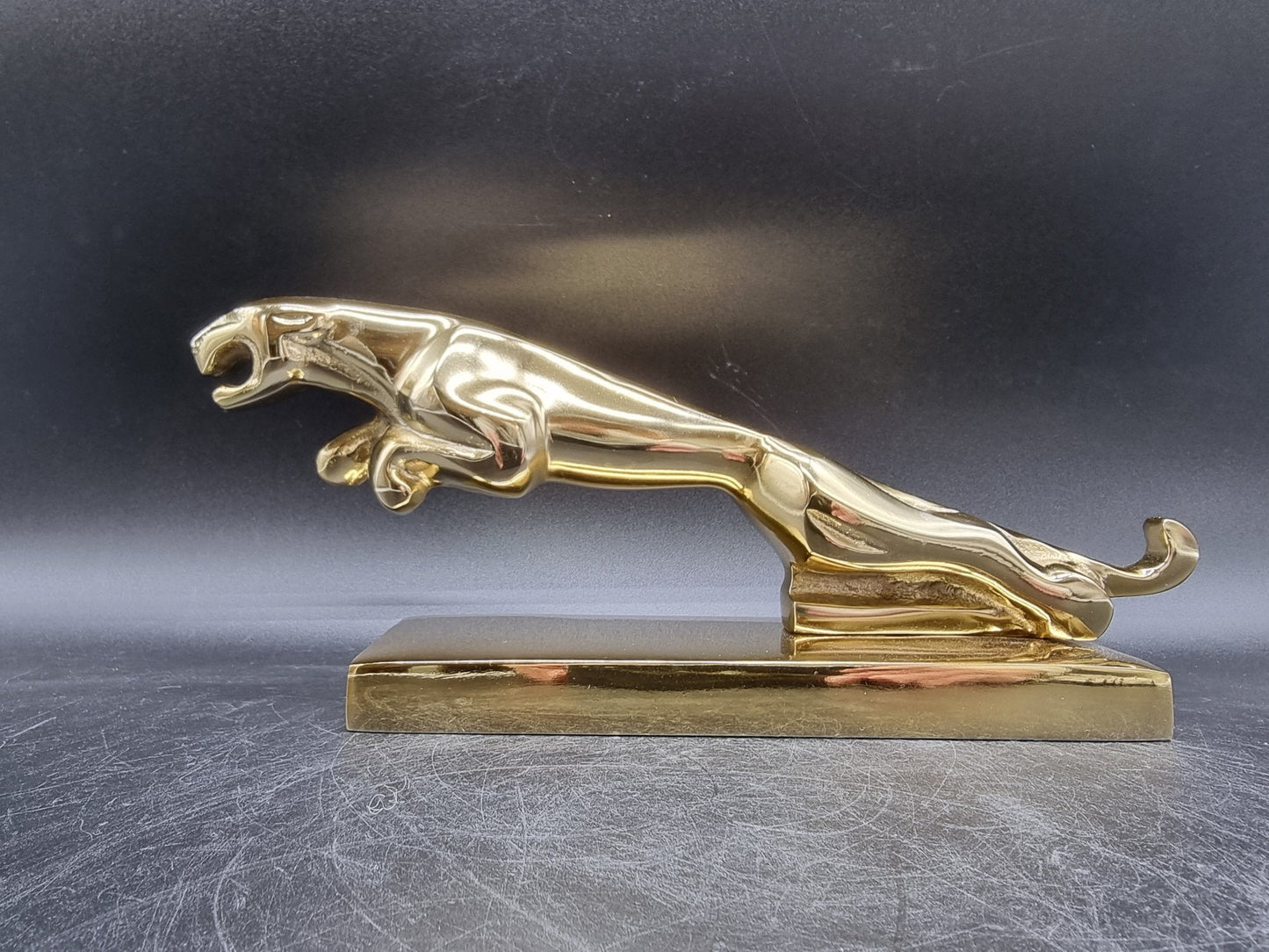2000s Jaguar Emblem Sculpture