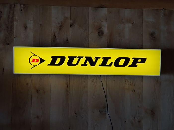 1990s Dunlop official illuminated neon sign