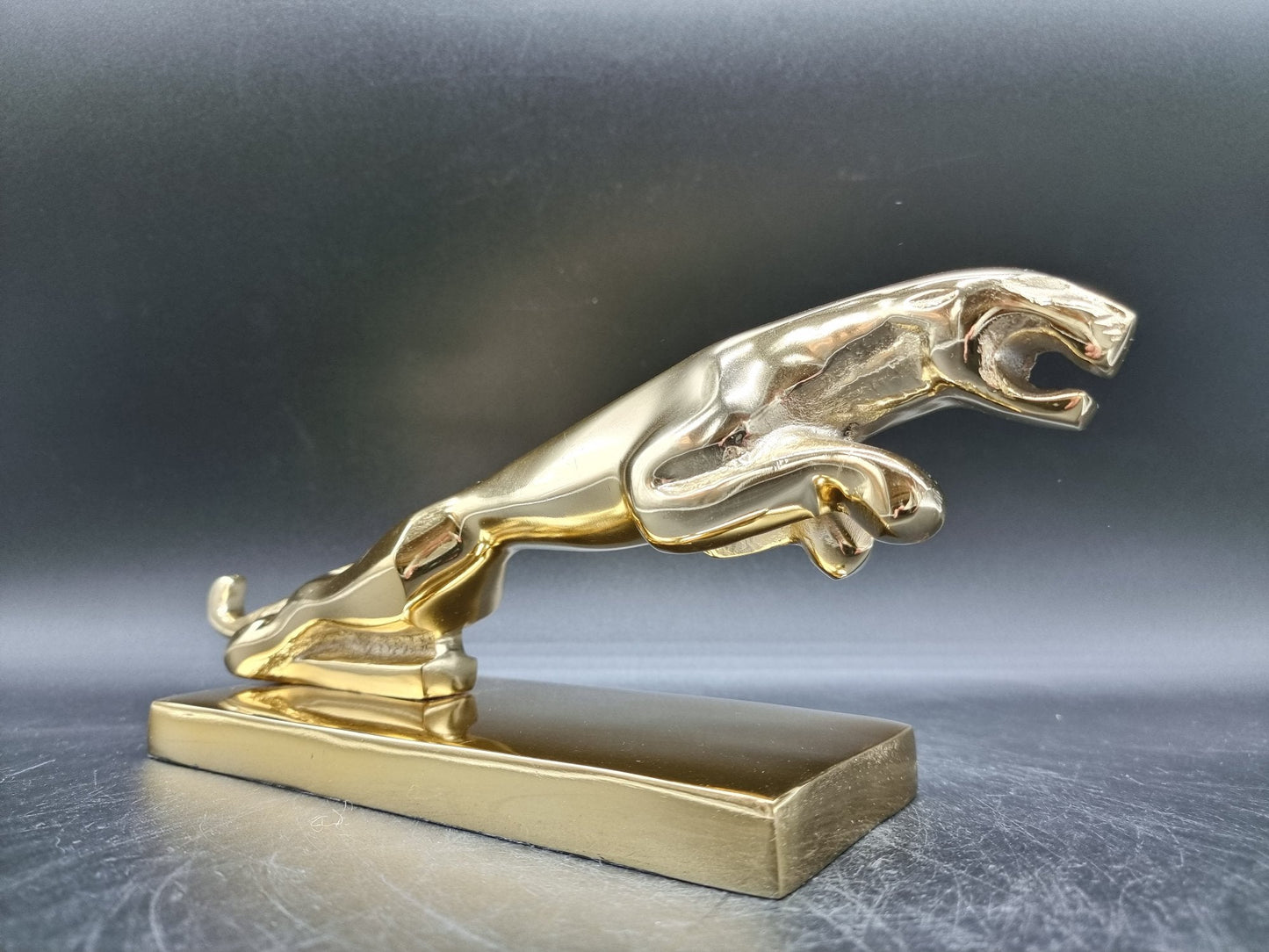 2000s Jaguar Emblem Sculpture