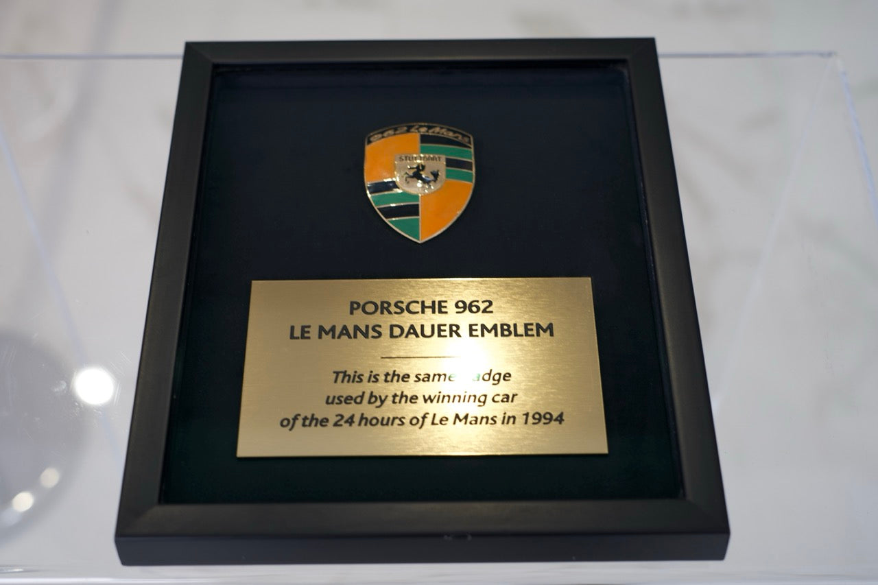 Porsche 962 Le Mans Dauer emblem