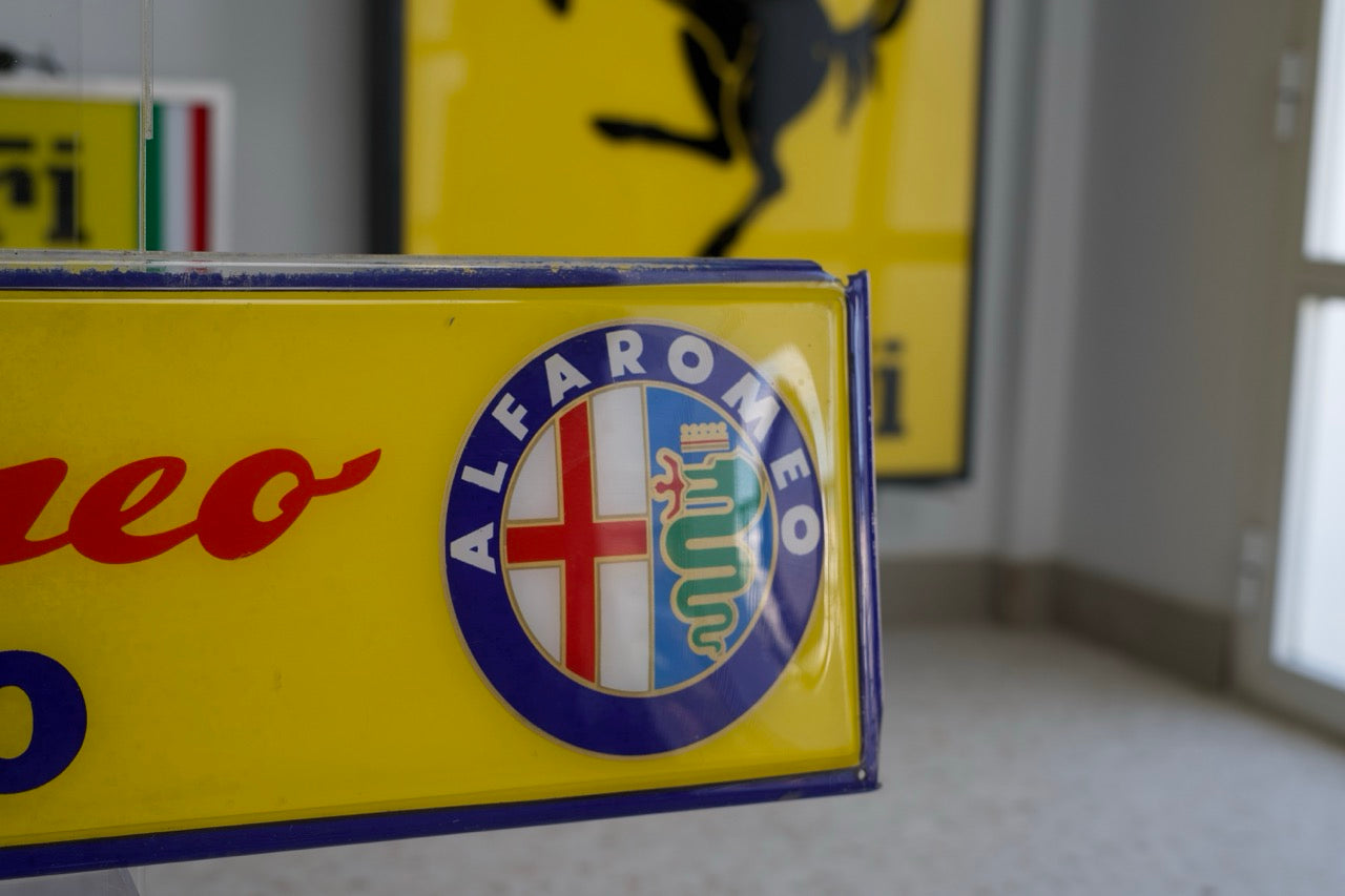 1980s Alfa Romeo official dealer "Servizio" sign