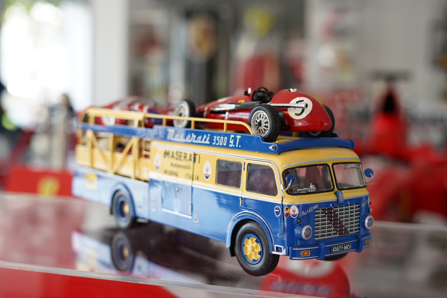 1957 Fiat-Bartoletti Tipo 642 RN2 Maserati Racing Car Transporter