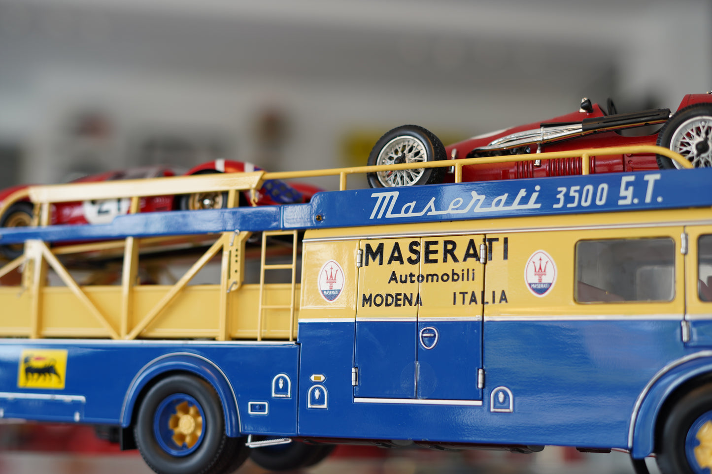 1957 Fiat-Bartoletti Tipo 642 RN2 Maserati Racing Car Transporter