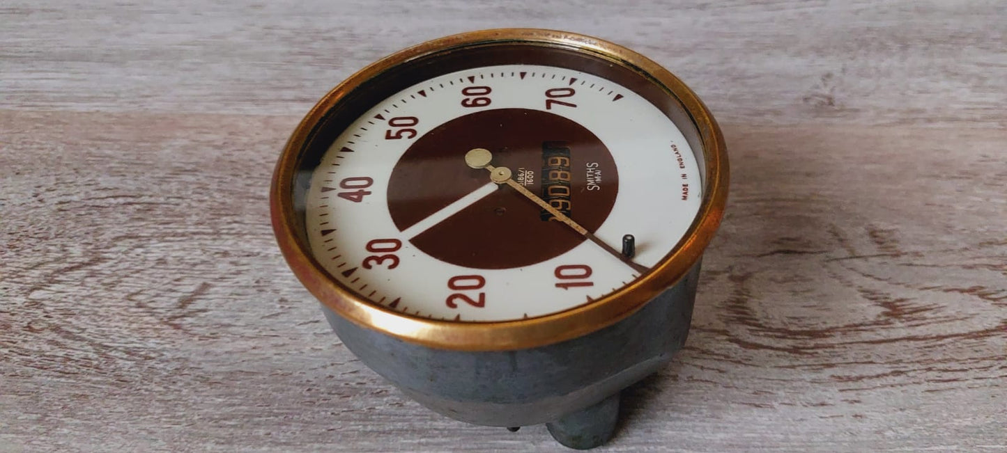 1970s Smith Standard 8 Speedometer